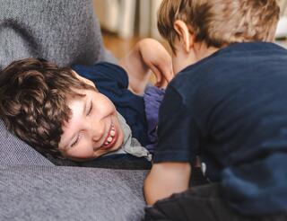 Kinderhospiz Berliner Herz: Digitale Ausstellung „Gesichter und Stimmen in der Kinderhospizarbeit“