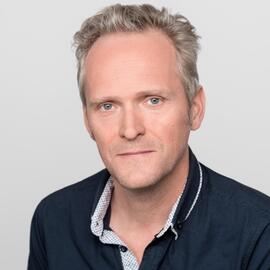 Porträitfoto von Marcus Zölzer, Leitung Humanistische Kita Bahrfeldtstraße.