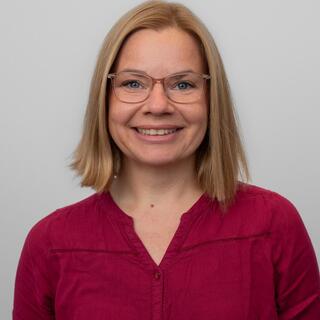 Doreen Adam, Koordinatorin Ehrenamt Berliner Herz Porträtfoto von Doreen Adam, Koordinatorin Ehrenamt Kinderhospiz Berliner Herz.