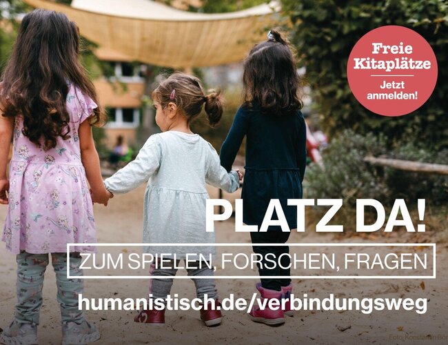 Zu sehen ist die Vorderseite des Flyers der Humanistischen Kita Verbindungsweg in Fredersdorf, mit dem über freie Kitaplätze informiert wird.