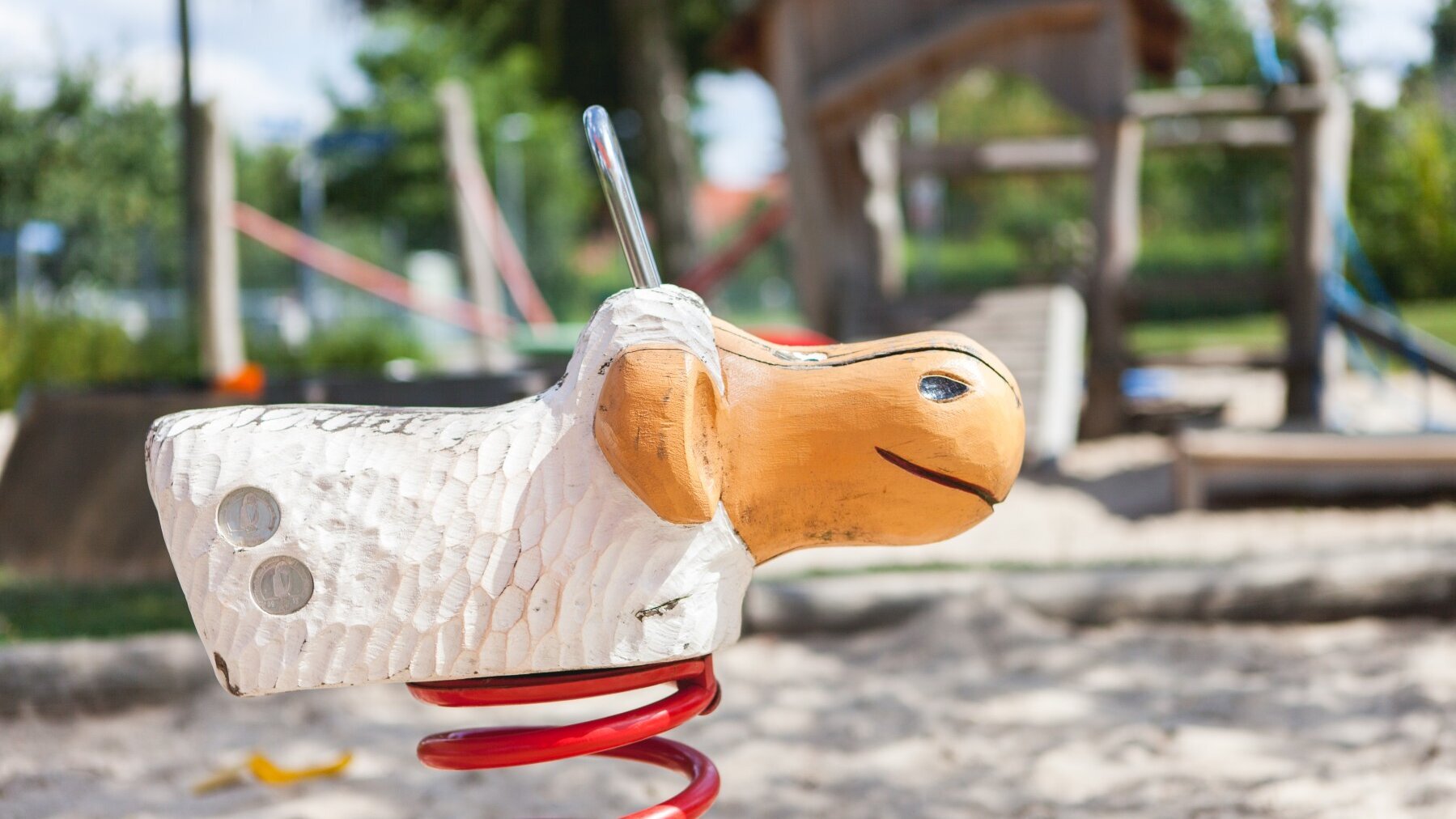 Foto Außenansicht Bienenhaus Kita Verbindungsweg