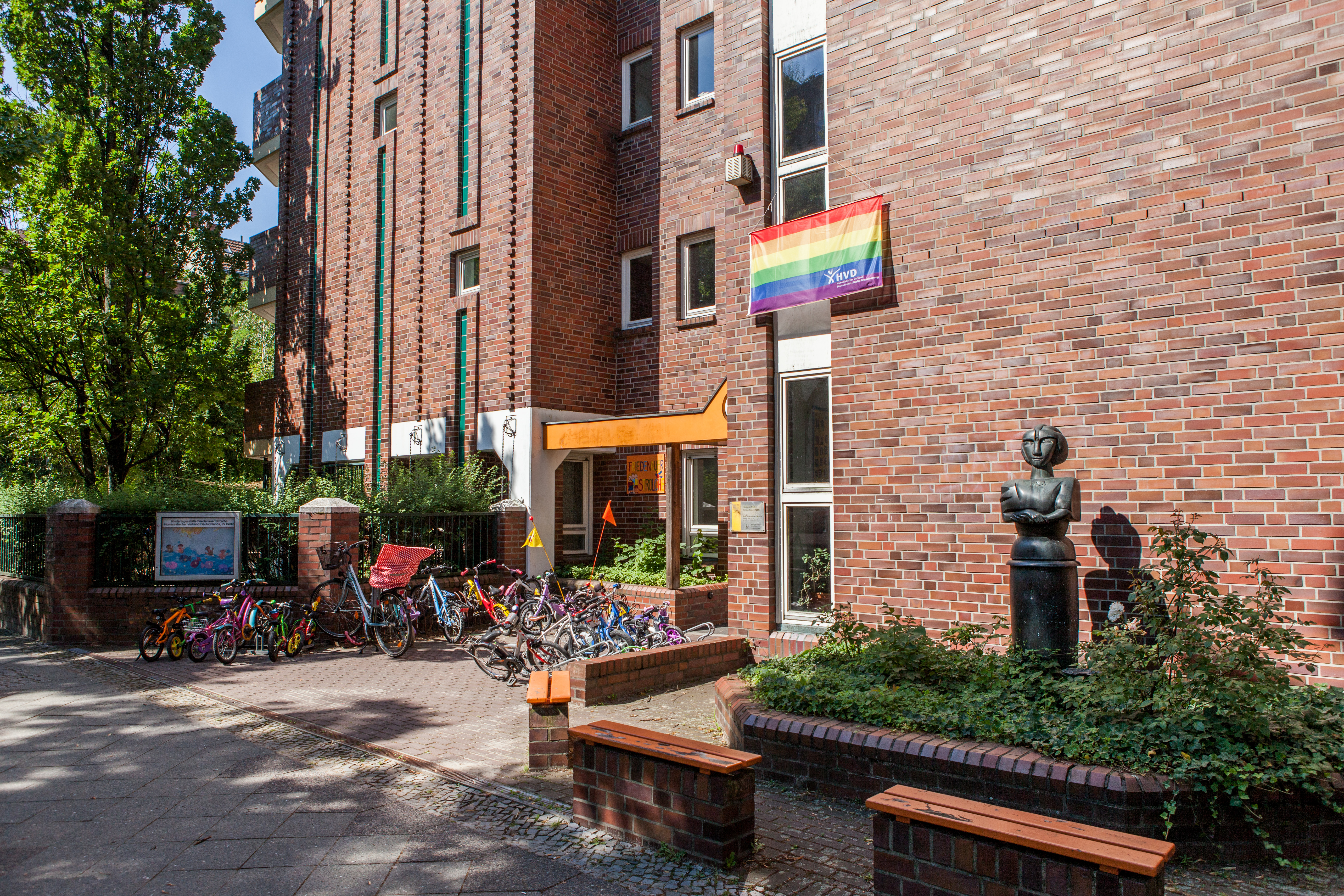 Foto Außenbereich Gebäude Kita Sponholzstraße