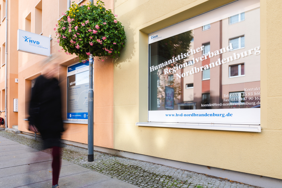 Der Humanistische Regionalverband Nordbrandenburg ist nun auch direkt in Bernau präsent und ansprechbar.