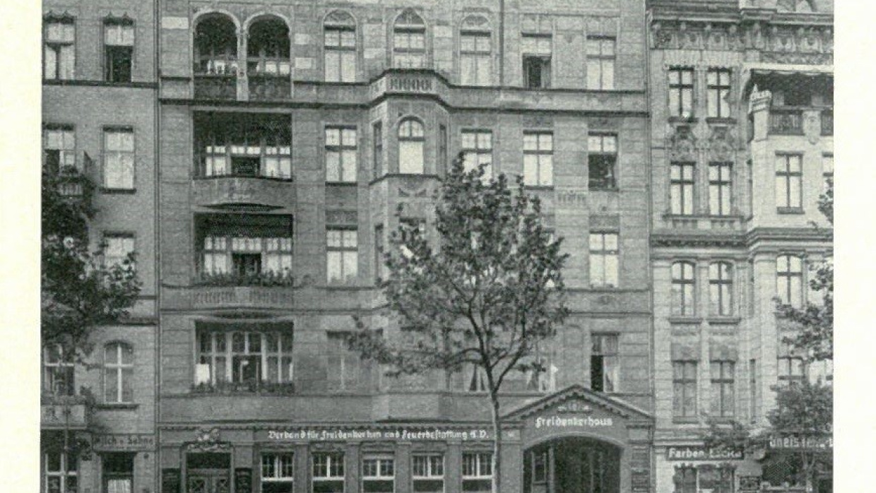 Das "Freidenkerhaus" in der Gneisenaustr. 41 in Berlin-Kreuzberg wurde 1933 von der SA erstürmt und besetzt.