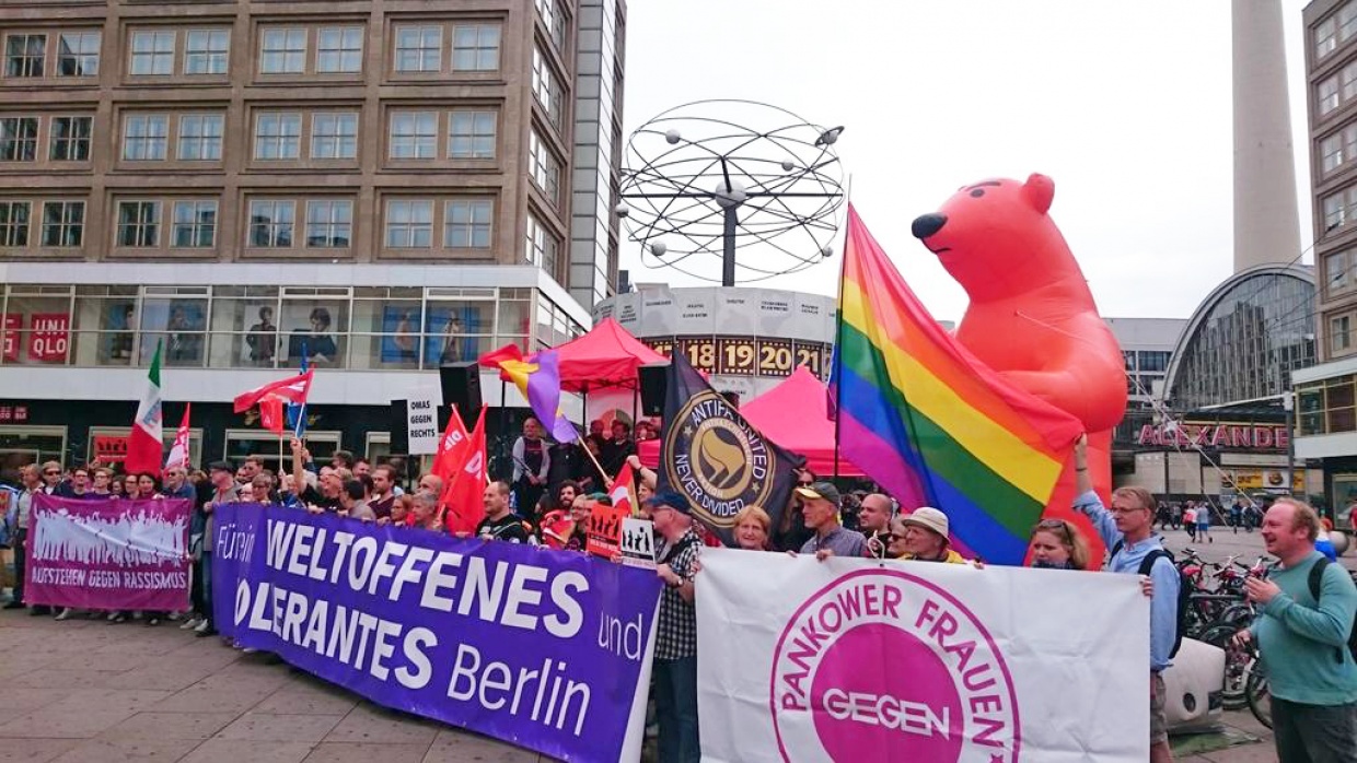 Im Bündnis für ein weltoffenes und tolerantes Berlin waren auch wir am Samstag auf der Straße.