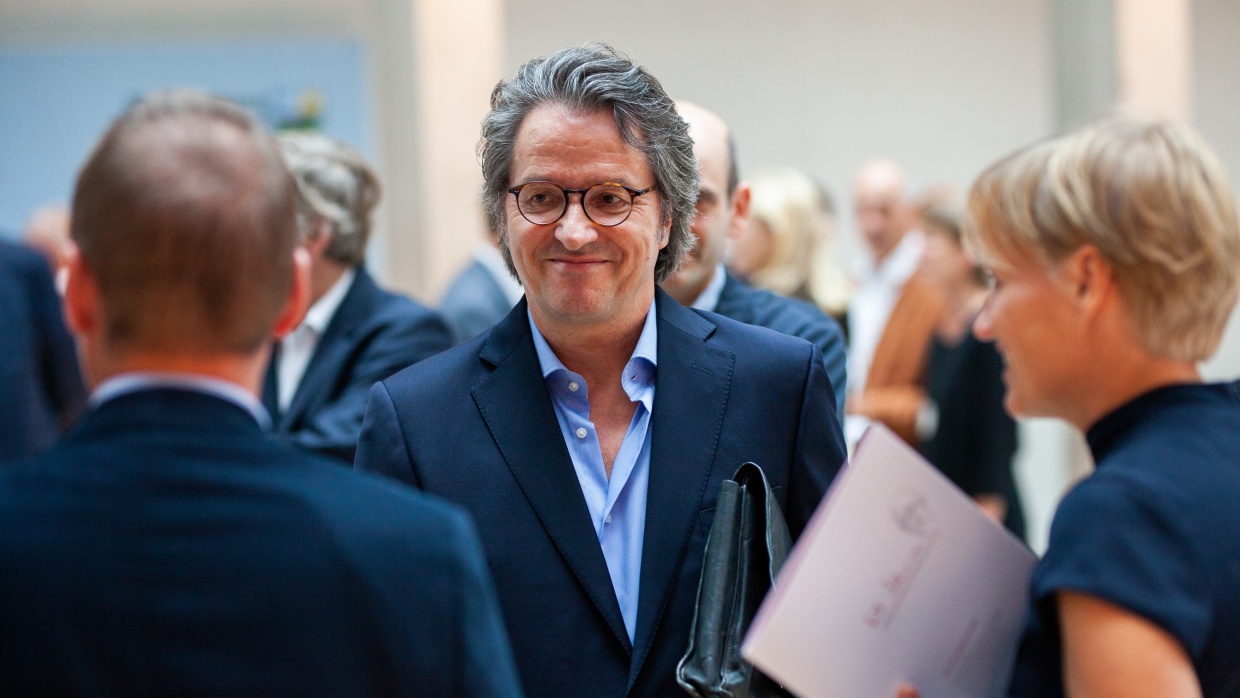  Ralf Rothmann erhält Uwe-Johnson-Preis 2018 für seinen Roman »Der Gott jenes Sommers«